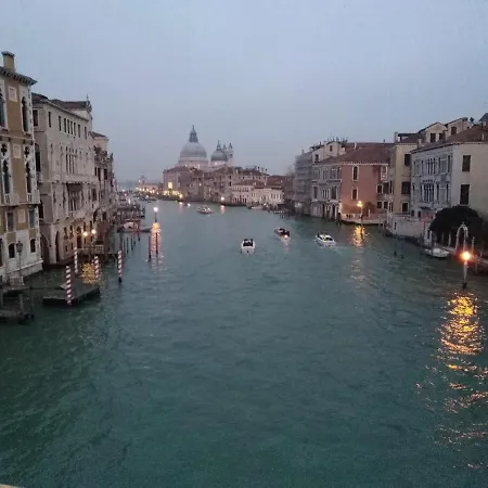 A Casa Tua Dietro Piazza San Marco Feriehus Venedig