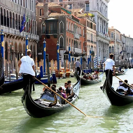 A Casa Tua Dietro Piazza San Marco Benátky