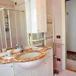 A Casa Tua Dietro Piazza San Marco *
