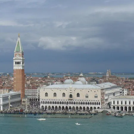 A Casa Tua Dietro Piazza San Marco * Venecia